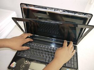Thay màn hình laptop đường lũy bán bích