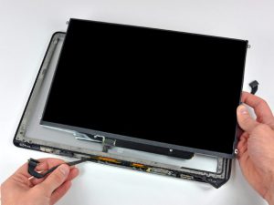 Thay màn hình laptop đường nguyễn trãi