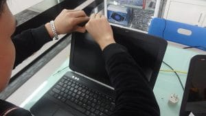 Thay màn hình laptop đường phạm ngũ lão