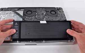 Thay màn hình laptop đường trần huy liệu