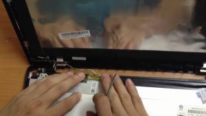 Thay màn hình laptop đường trường chinh