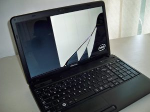 Thay màn hình laptop toshiba l510