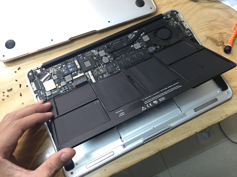 Sửa macbook đường lý thường kiệt