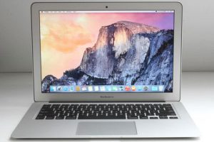 Thay màn hình macbook đường trần huy liệu